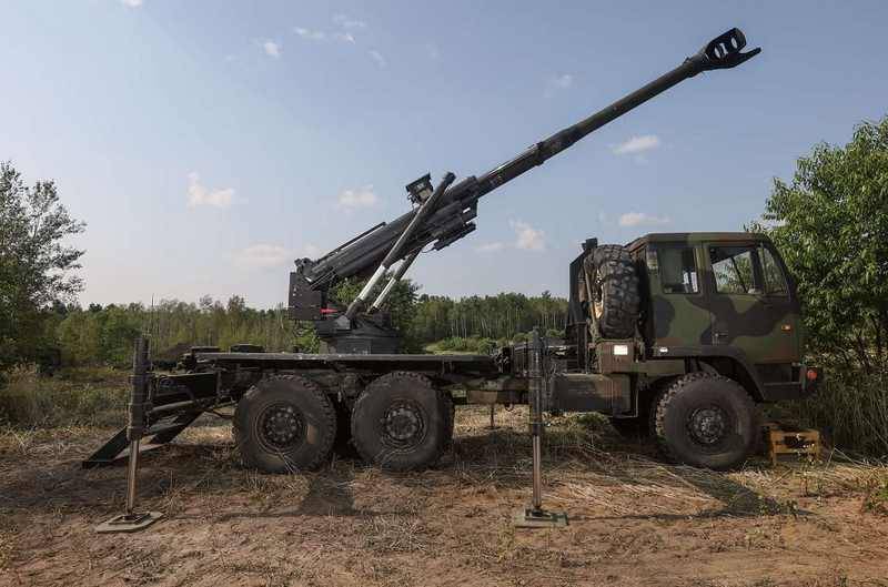 Новую экспериментальную 155-мм гаубицу "Brutus" показали на учениях в США - topwar.ru - США - Англия - Эстония - Польша - Болгария - Голландия - Латвия - Иордания - шт. Мичиган
