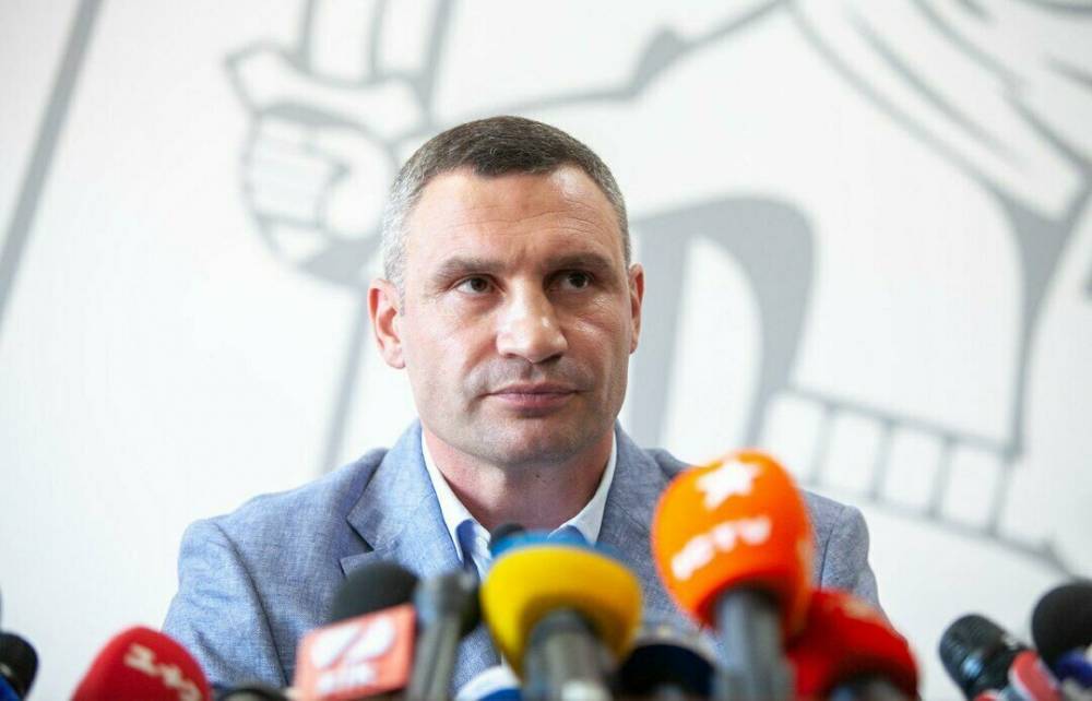 Владимир Зеленский - Владимир Кличко - Кто из мэров крупных городов станет следующей целью Зеленского после Кличко? - news-front.info - Украина - Киев