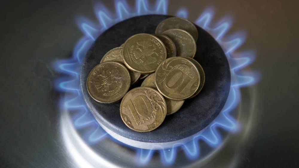 Александр Сафонов - Максим Топилин - "Платят эти расходы за счёт экономии на других статьях": Эксперт объяснил готовность бедняков платить за ЖКХ - tsargrad.tv - Россия - Царьград