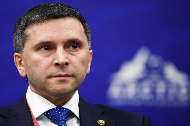 Дмитрий Кобылкин - Глава Минприроды поручил пересмотреть границы зон контроля лесных пожаров - aif.ru - Россия - Красноярский край - Иркутская обл. - респ.Бурятия