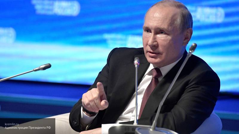 Владимир Путин - Путин утвердил закон, разрешающий получать госномера на автомобили у производителей - nation-news.ru - Россия - Рим