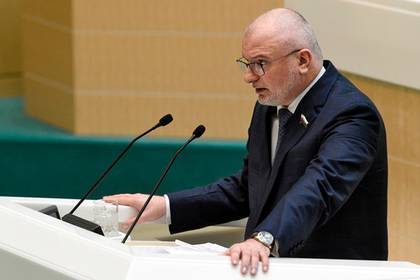 Андрей Клишас - Валентина Матвиенко - В Совфеде задумались об уголовном наказании за домашнее насилие - lenta.ru - Россия