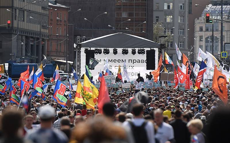 Василий Олейник - Заявители отказались проводить митинг 3 августа на проспекте Сахарова - tvc.ru - Москва