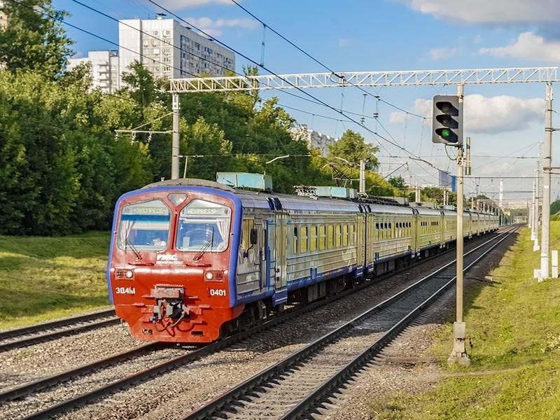 Дети погибли под колёсами электрички в Подмосковье - news.ru - Московская обл. - территория Курское Направление