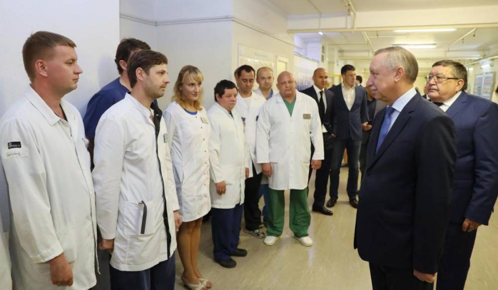 Александр Беглов - В НИИ скорой помощи планируют на постоянной основе проводить операции по трансплантации органов - gorod-plus.tv