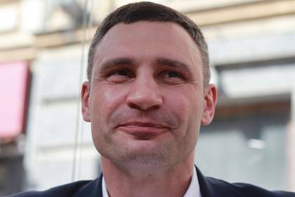 Владимир Зеленский - Петр Порошенко - Виталий Кличко - Андрей Богдан - В Офисе Зеленского обвинили Кличко в потере контроля над Киевом - lenta.ru - Украина - Киев