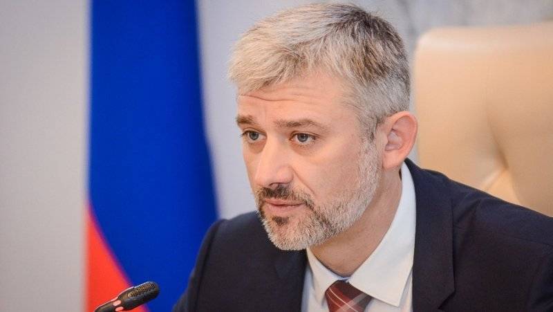 Евгений Дитрих - Министр транспорта РФ заявил, что «курилки» сберегут здоровье некурящих - polit.info - Россия - Новости - Минтранс