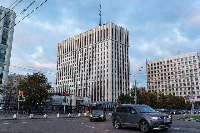 Джон Хантсман - Организация «Атлантический совет» внесена в список нежелательных в РФ - aif.ru - Москва - Россия - США