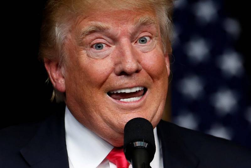 Дональд Трамп - Трамп готовит санкции против французского вина из-за «глупого Макрона» - topcor.ru - США - Франция - Париж