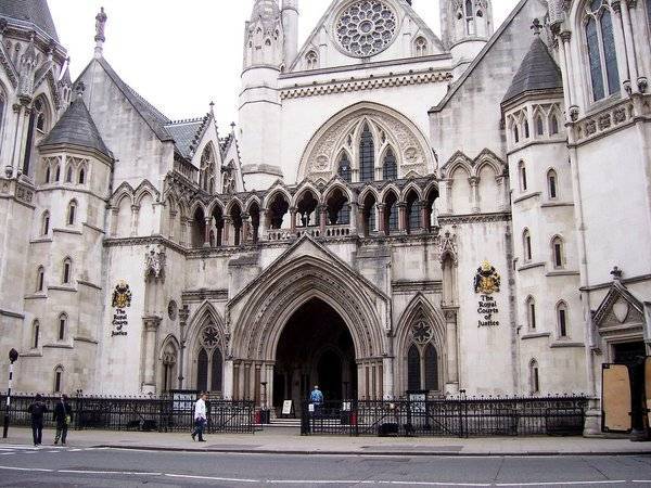 Сбежавшая жена дубайского шейха попросила защиты у Высокого суда Лондона - polit.ru - Лондон - Германия - Лондон