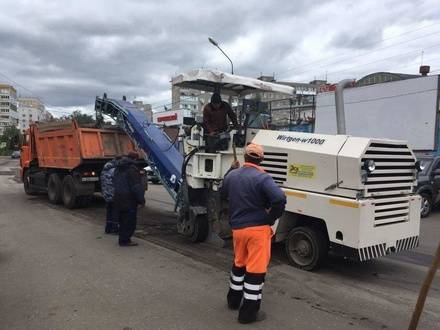 Новый асфальт кладут на&nbsp;улице Базарной в&nbsp;Сормове - vgoroden.ru - Нижний Новгород - район Сормовский