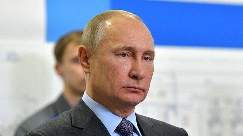 Владимир Путин - Валерий Лимаренко - Путин потребовал сделать диспансеризацию доступной для населения - polit.info - Россия - Сахалинская обл.
