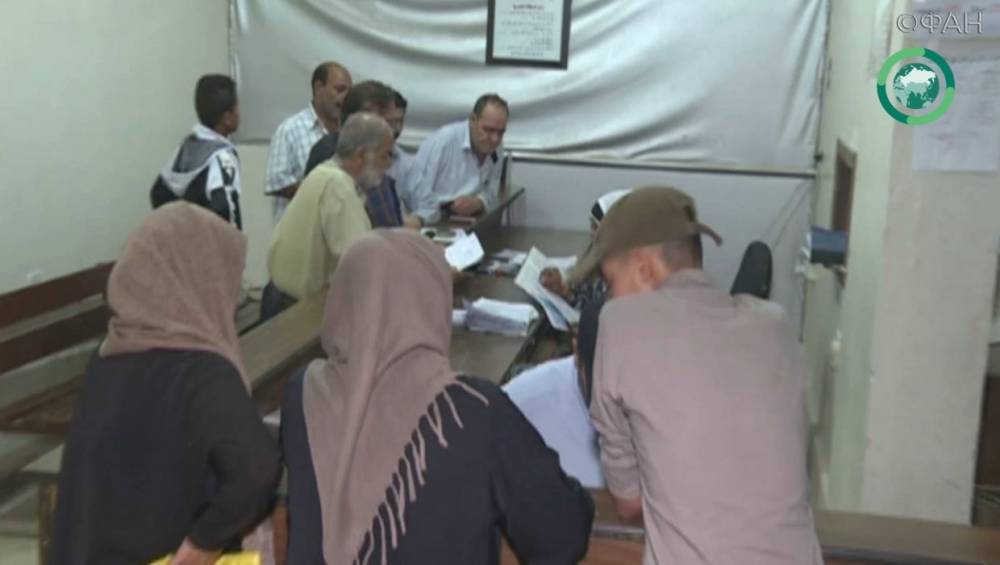 Башар Асад - Сирийский ЗАГС помогает жителям Восточной Гуты восстановить потерянные документы - riafan.ru - Сирия - Дамаск