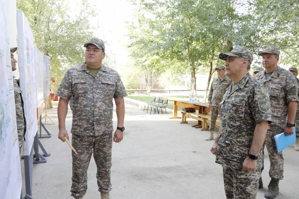 Нурлан Ермекбаев - Министр обороны провел еженедельную инспекцию в городе Арысь - nur.kz - Арысь
