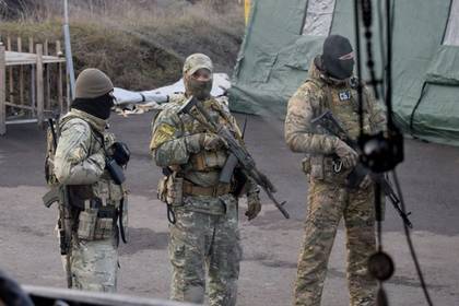 Киев обвинили в подготовке провокаций для срыва перемирия в Донбассе - lenta.ru - Украина - Киев - ДНР - Донецк - Луганск