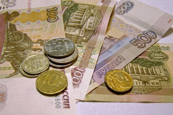Александр Тимофеев - Экономист оценил шансы на укрепление рубля по отношению к доллару и евро - vm.ru - США