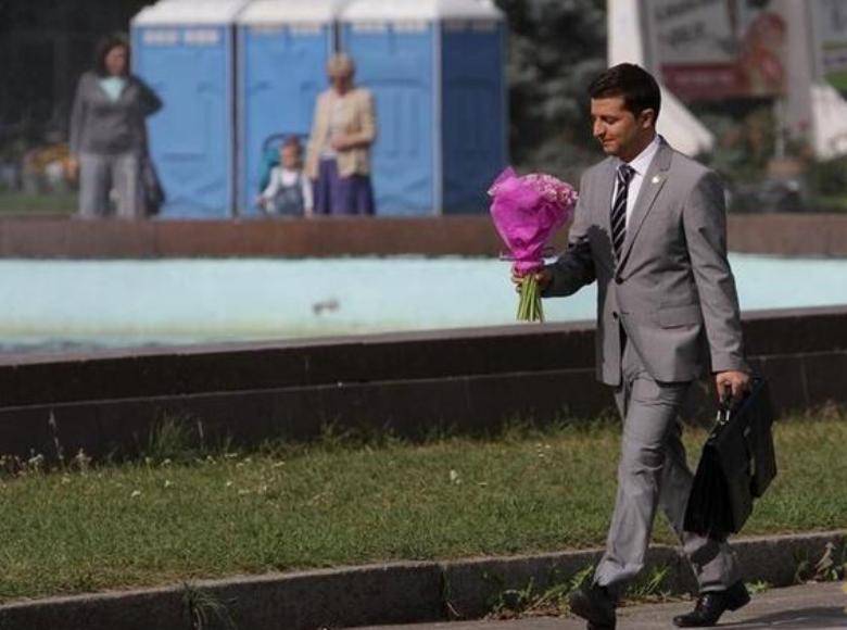 Владимир Зеленский - Андрей Богдан - Дмитрий Снегирев - Нацисты: От Зеленского несёт «совком» и Пэршотравнем - politnavigator.net