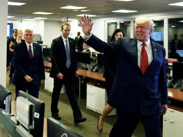 Дональд Трамп - Трамп анонсировал сокращение оборонного бюджета США - polit.ru - США