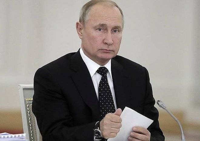 Владимир Путин - Михаил Метцель - Путин распорядился подключить Минобороны к тушению пожаров в Сибири - ya62.ru - Россия - Красноярский край - Иркутская обл. - респ. Саха - респ.Бурятия - Сибирь