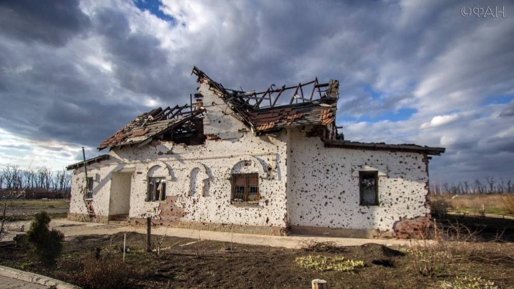 Владимир Зеленский - Генпрокуратура Украины призвала к «большей жестокости» в Донбассе - riafan.ru - Москва - Россия - Украина - Киев - обл. Донецкая - ДНР - Минск - ЛНР - Донбасс