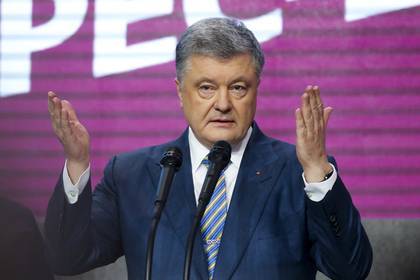 Петр Порошенко - Виктор Янукович - Порошенко призвал украинцев на акции протеста - lenta.ru - Украина - Киев