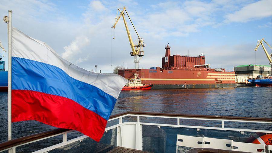 «Росэнергоатом» получил плавучий блок АЭС «Академик Ломоносов» - iz.ru - Санкт-Петербург - Мурманск - Чукотка