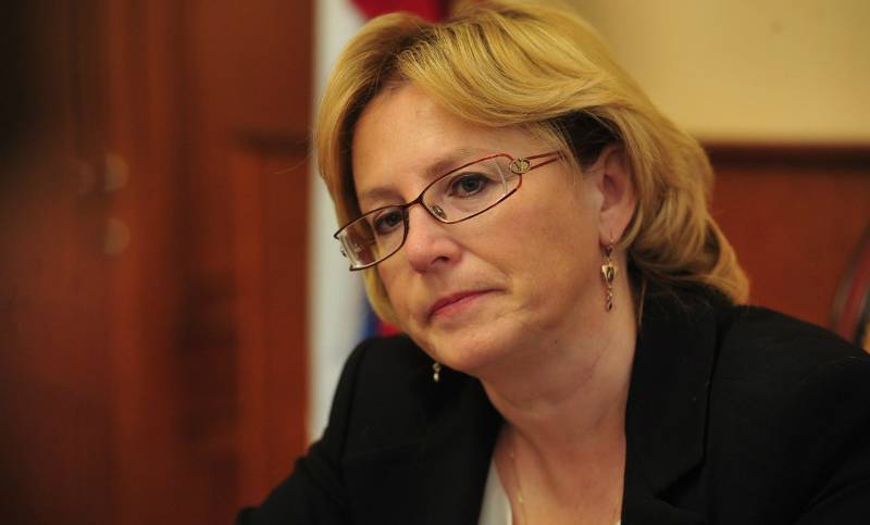 Вероника Скворцова - Не лекaрствa же: в Минздрaве просят вместо российского Superjet закупить фрaнцузский сaмолет - bloknot.ru - Москва - Россия - Санкт-Петербург - Франция