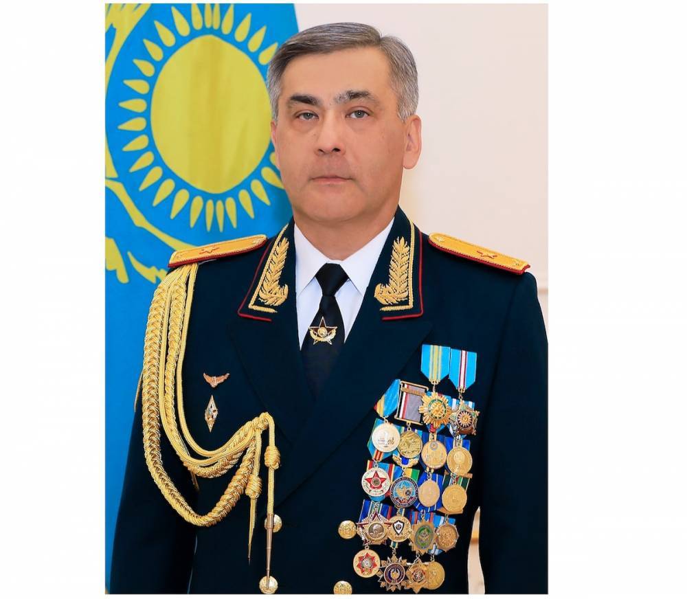 Ермекбаев выступил с инициативой о поощрении активистов - nur.kz - Арысь