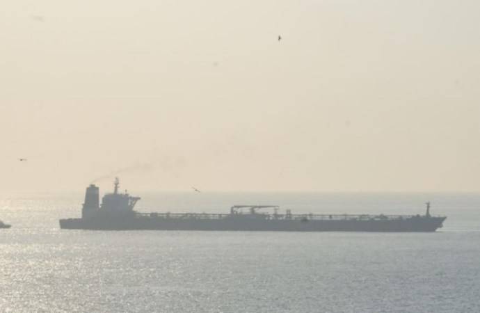 Британцы перехватили танкер, незаконно поставляющий нефть в Сирию - ghall.com.ua - Сирия - Англия - Израиль - Иран - Гибралтар - Панама