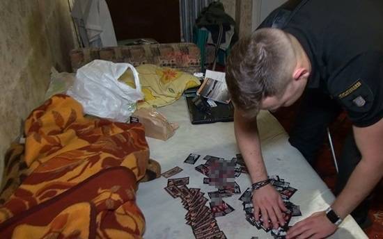 Полиция Запорожья обнаружила и закрыла публичный дом | Новороссия - novorosinform.org - Украина - Киев - Польша - Харьковская обл. - Бирма - Запорожье - Винницкая обл. - Словакия - Сумы