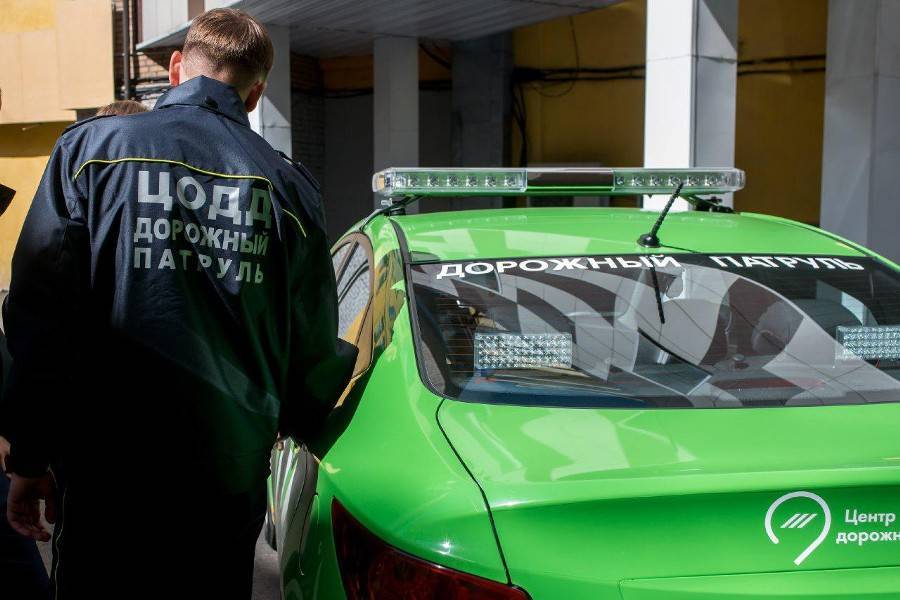Количество нарушений правил остановки и стоянки сократилось в столице - m24.ru - Россия - Московская обл.