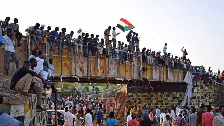 Армия Судана и оппозиция договорились о разрешении правительственного кризиса - polit.info - Судан - г. Хартум