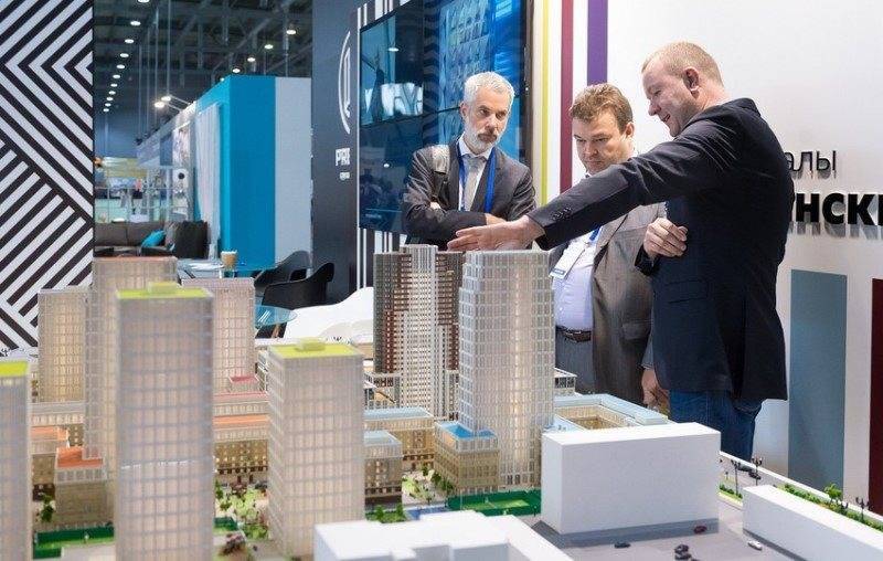 Сбор дождевой воды и разумные автобусы. На 100+ Forum Russia обсудят, как построить город будущего - ulpravda.ru - Россия - США - Италия - Колумбия - Нью-Йорк - Таиланд - Бангкок