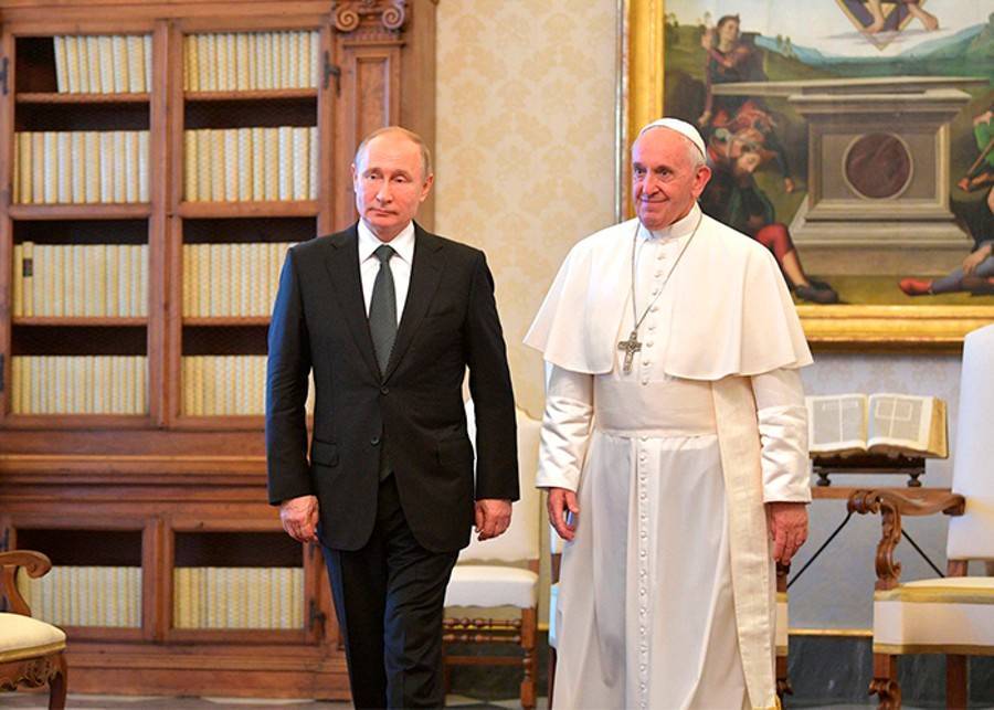 Владимир Путин - Джузеппе Конт - Федор Достоевский - Лев Толстой - Серджо Маттареллой - Путин рассказал о беседе с Папой Римским - m24.ru - Россия - Сирия - Украина - Италия - Венесуэла - Ватикан - Ватикан