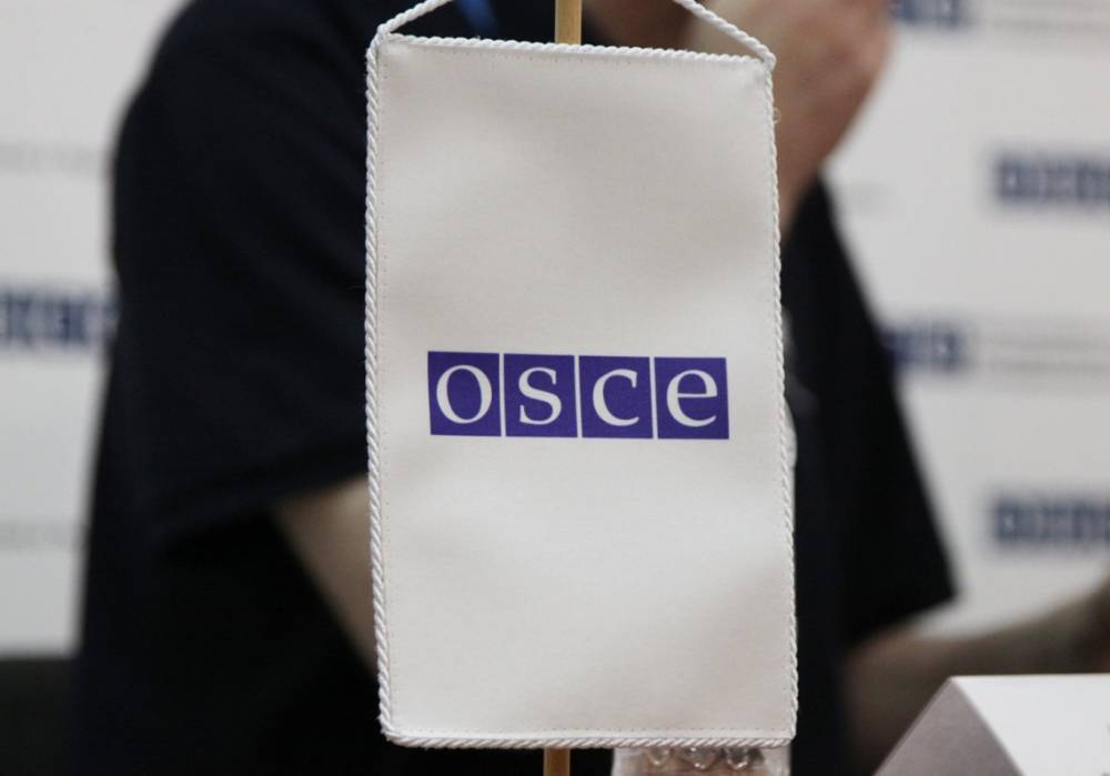 Наблюдатели ОБСЕ попали под обстрел на Донбассе - ru.slovoidilo.ua - Украина - Луганск