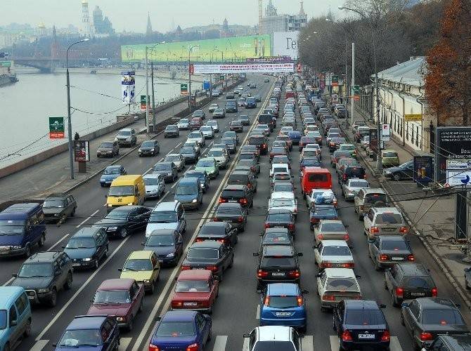 В трех городах-миллионниках на долю иномарок приходится более 80% парка - autostat.ru - Россия - Воронеж - Волгоград - Самара - Санкт-Петербург - Москва