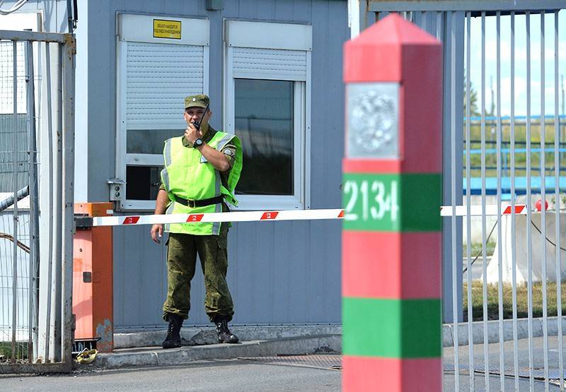 Михаил Добкин - Александр Вилкул - Геннадий Труханов - Российские пограничники унизили катающегося на мотоцикле депутата Рады - tvc.ru - Россия - Украина - Белгородская обл. - Одесса