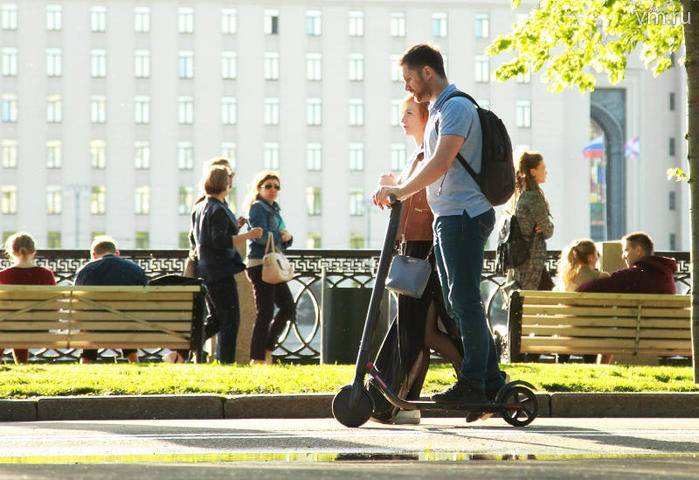 ЦОДД предложит признать самокаты и сигвеи видом транспорта - vm.ru - Москва