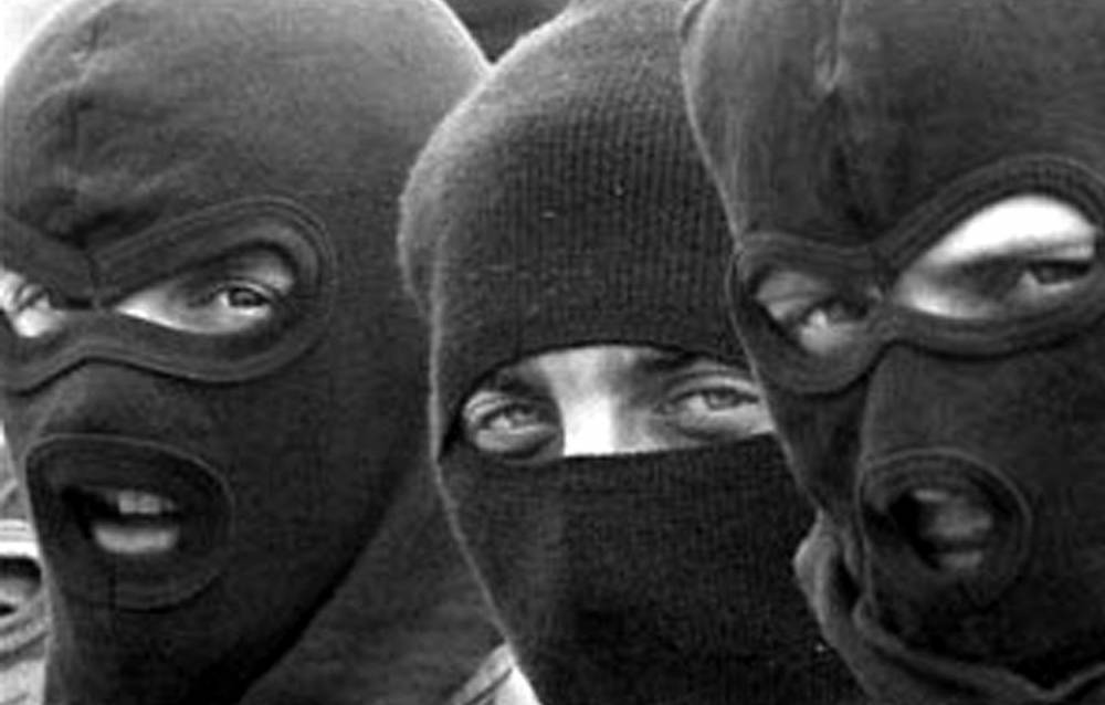 Заказные убийства, подбросы наркотиков, откаты за унитазы. 7 громких дел против сотрудников ФСБ - theins.ru - Москва - Самара - Азербайджан - Самарская обл.