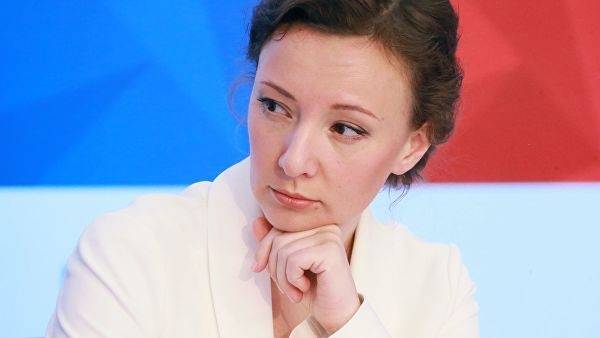 Леонид Рошаль - Анна Кузнецова - Кузнецова проконтролирует ситуацию с&nbsp;избитой девочкой - glob-news.ru - Москва - Россия - респ. Ингушетия