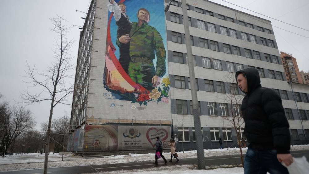 "Прямое попадание": ВСУ разнесли из минометов детскую площадку в Горловке - tsargrad.tv - обл. Донецкая - ДНР - Горловка - Донецк