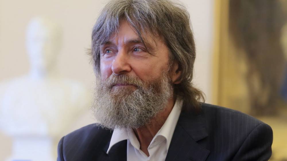 Федор Конюхов - "Планирует приземлиться завтра": Конюхов летит в Крым вопреки санкциям - tsargrad.tv - Москва - Крым - Евпатория