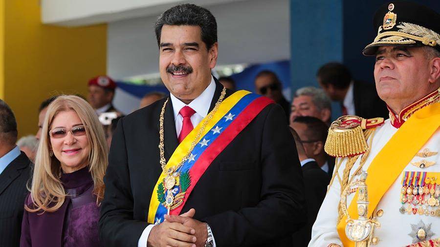 Владимир Путин - Николас Мадуро - Хуан Гуайдо - Путин поздравил Мадуро с Днем независимости Венесуэлы - iz.ru - Москва - Россия - США - Вашингтон - Венесуэла - Испания