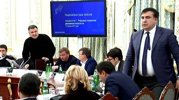 Арсен Аваков - Кино, продажные менты, песок и СБУ - argumentua.com - Украина