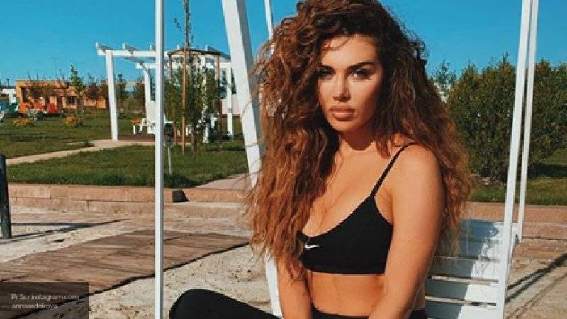 Анна Седокова - Подписчики Седоковой назвали "безвкусной смесью гламура и гопоты" новый образ певицы - nation-news.ru