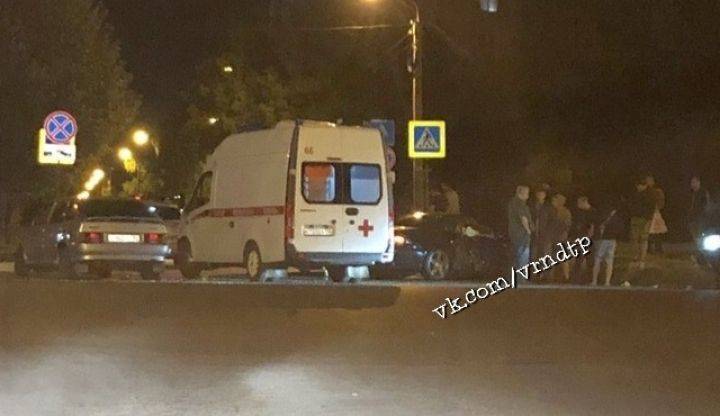 Три человека пострадали в ДТП на перекрёстке в Воронеже
- Новости Воронежа - moe-online.ru - Воронеж