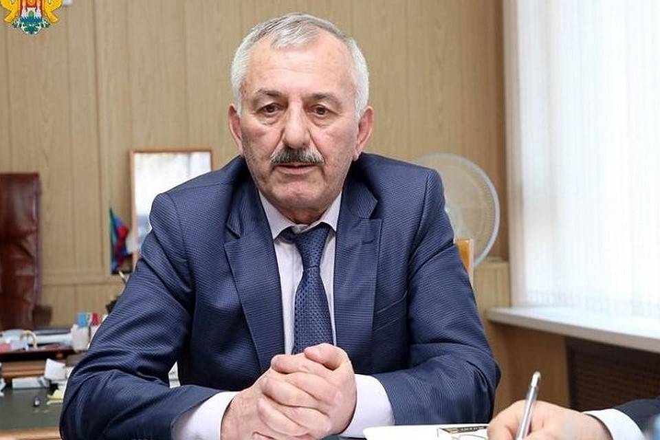 Бывшего мэра Махачкалы оштрафовали на 200 тысяч рублей по делу о превышении полномочий - theins.ru - Махачкала - респ. Дагестан
