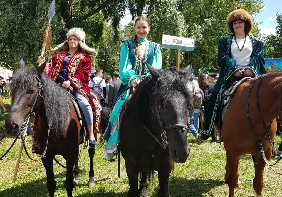 На московском сабантуе Башкирию представляли Кушнаренковский и Хайбуллинский районы // ОБЩЕСТВО | новости башинформ.рф - bashinform.ru - Москва - Башкирия - респ. Татарстан - Уфа