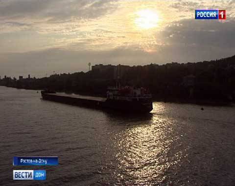 Севший на мель сухогруз благополучно спасли, судно продолжило путь по Дону - dontr.ru - Константиновск - Кавказ