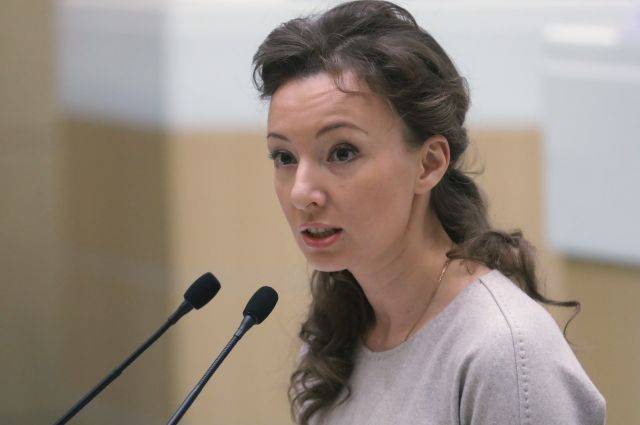 Леонид Рошаль - Анна Кузнецова - Кузнецова: руку избитой в Ингушетии девочки, вероятно, сохранят - aif.ru - Москва - Россия - респ. Ингушетия